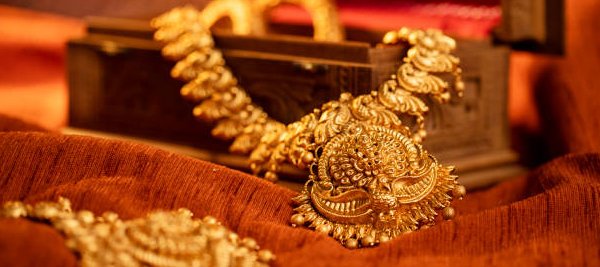Gold Jewellery Surrey